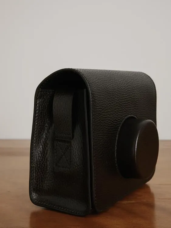 Camera Bag in Dark Chocolate