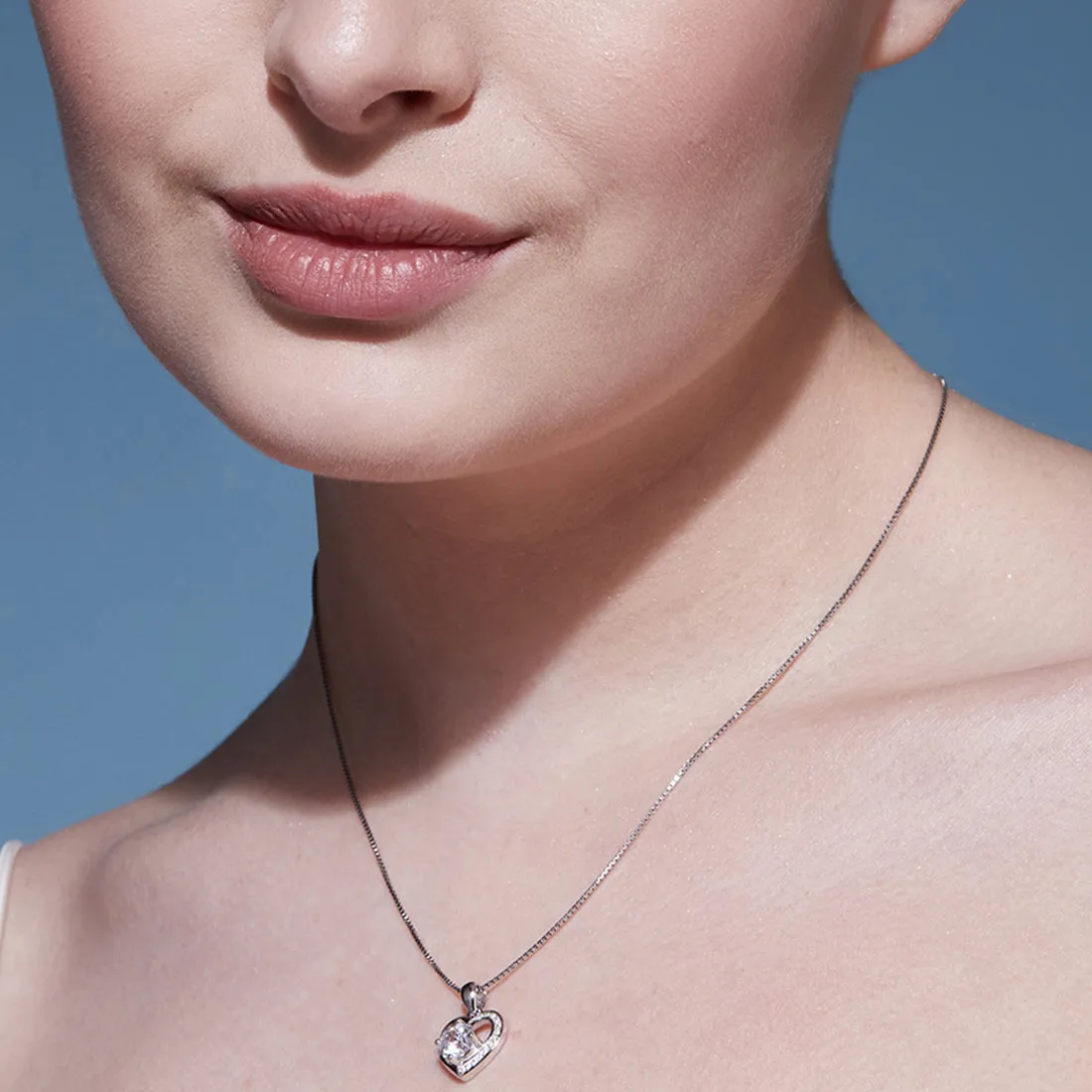 Charming Heart 925 Silver Pendant with Chain