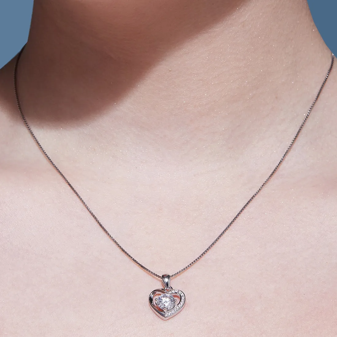Charming Heart 925 Silver Pendant with Chain