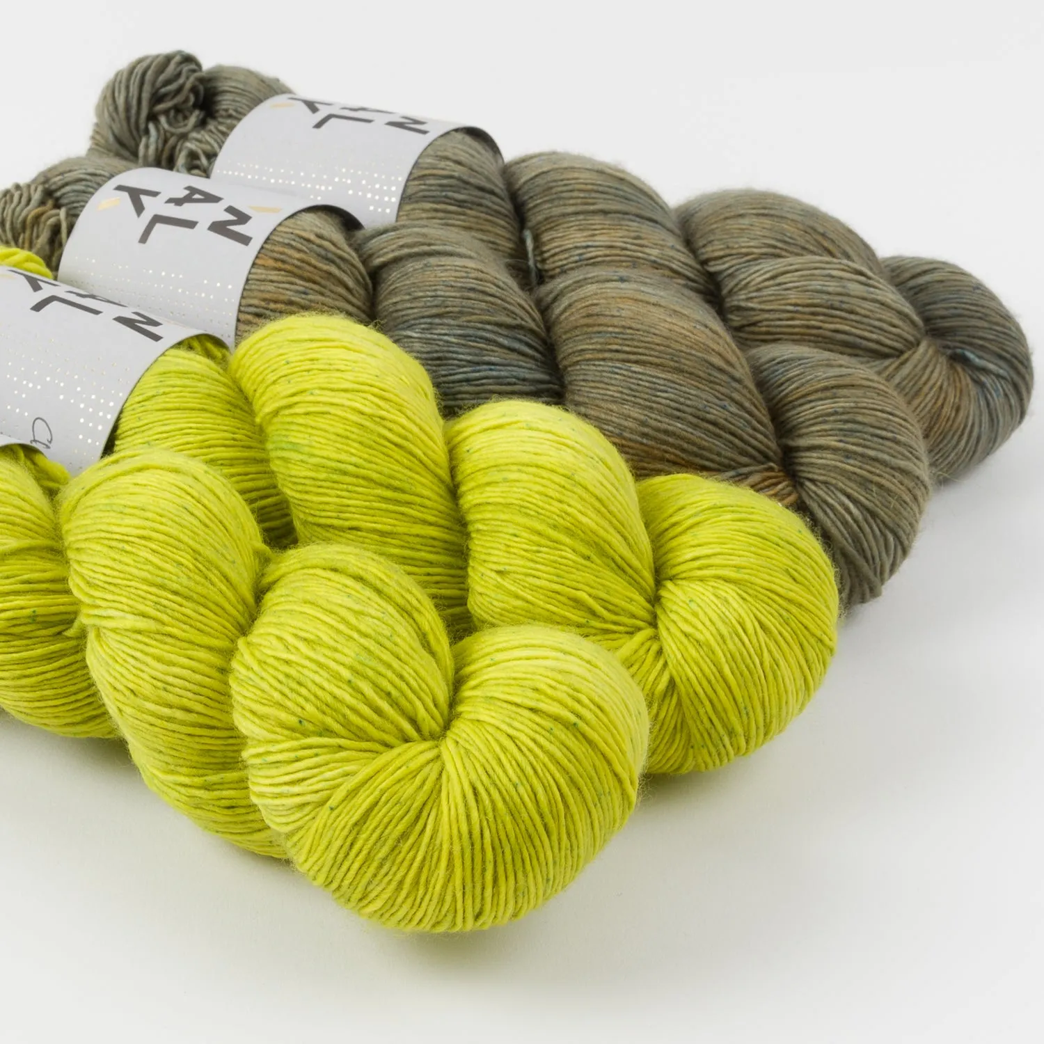 CHARTREUSE SHIMMER