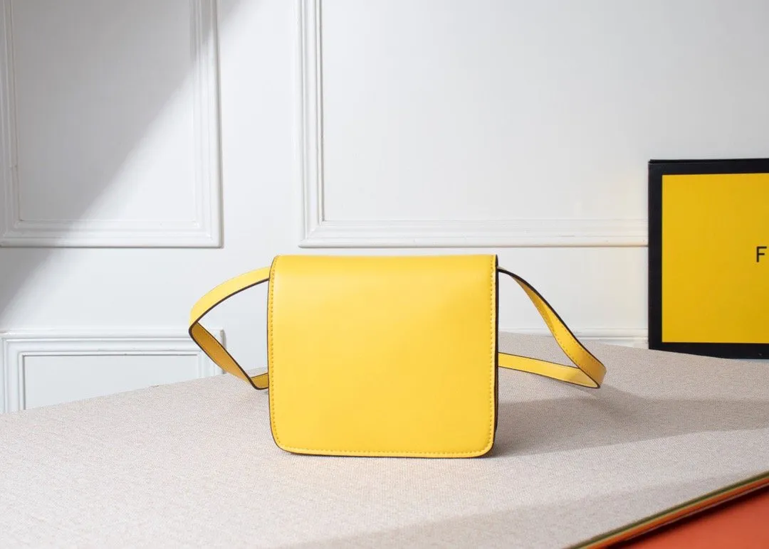 EN   Designer bags by Fendi 076