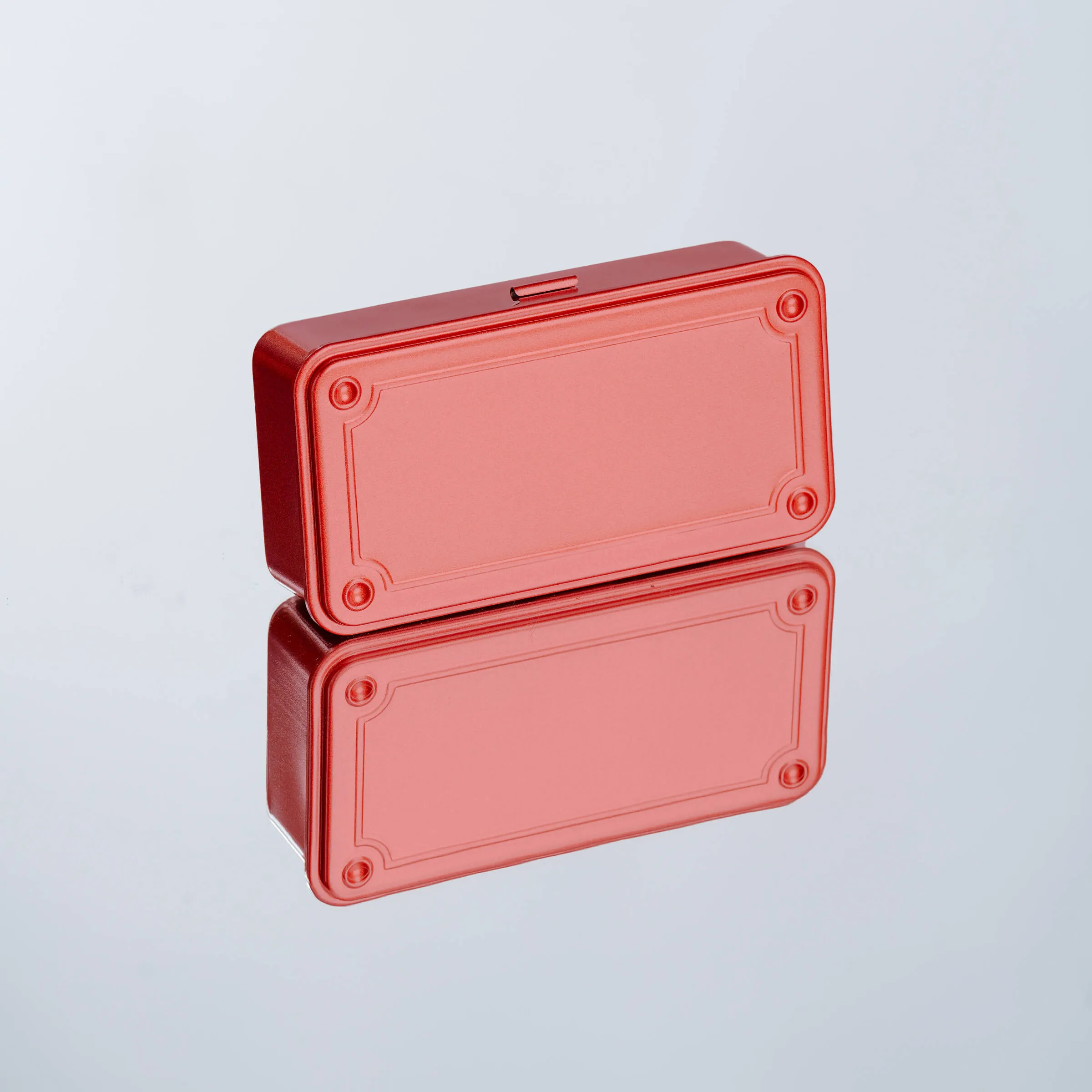 TOYO Trunk Shape Toolbox T-190 P0 (Living coral)